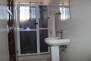 Rhogem Hotel
