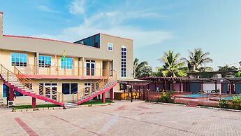 Rhogem Hotel