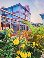Rhogem Hotel
