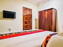 Rhogem Hotel