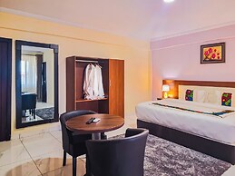 Rhogem Hotel