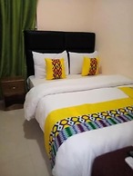 Rhogem Hotel