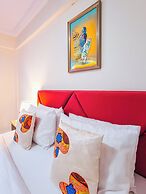 Rhogem Hotel
