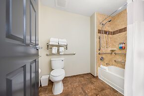 Camelback Lodge & Aquatopia Indoor Waterpark