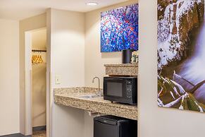 Camelback Lodge & Aquatopia Indoor Waterpark