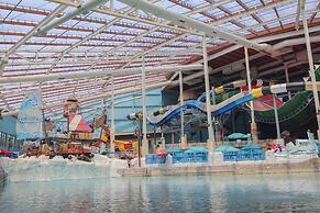 Camelback Lodge & Aquatopia Indoor Waterpark