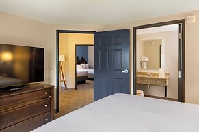 Camelback Lodge & Aquatopia Indoor Waterpark