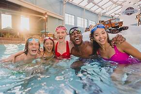 Camelback Lodge & Aquatopia Indoor Waterpark