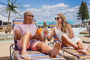 Camelback Lodge & Aquatopia Indoor Waterpark