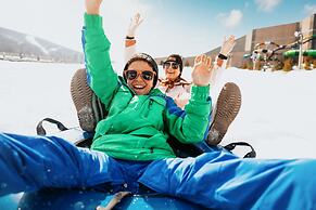 Camelback Lodge & Aquatopia Indoor Waterpark