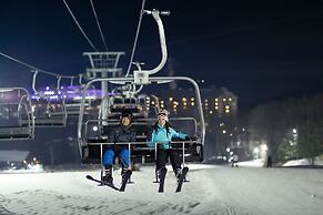 Camelback Lodge & Aquatopia Indoor Waterpark