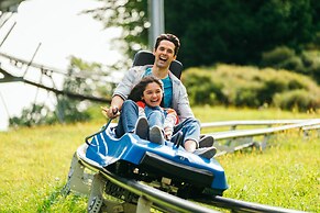Camelback Lodge & Aquatopia Indoor Waterpark