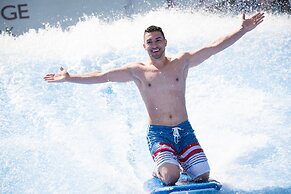 Camelback Lodge & Aquatopia Indoor Waterpark