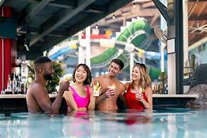 Camelback Lodge & Aquatopia Indoor Waterpark