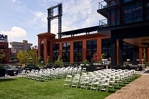 Live by Loews - St.Louis