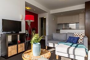 Mika, 2bdr Fitzroy pad With Secure Parking