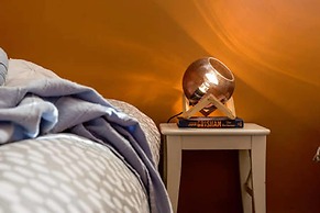 Mika, 2bdr Fitzroy pad With Secure Parking