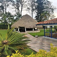 Hotel Campestre Santa Lucia