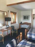 Arbutus Cove Guesthouse