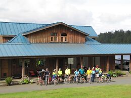 Arbutus Cove Guesthouse