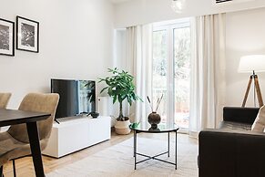 UPSTREET Peaceful 2BD Apartment in Kolonaki