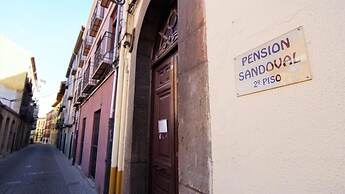 Pensión Sandoval by gaiarooms