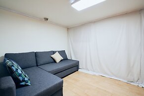 MYEONGDONG Station 2Min HOUSE