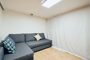 MYEONGDONG Station 2Min HOUSE