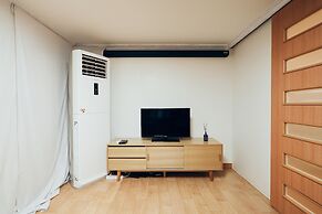 MYEONGDONG Station 2Min HOUSE