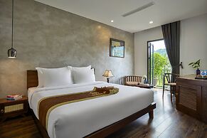 Draha Halong Hotel - Serenity, Charm and Nature - Preferred by Western