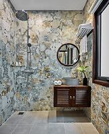 Draha Halong Hotel - Serenity, Charm and Nature - Preferred by Western