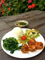 Draha Halong Hotel - Serenity, Charm and Nature - Preferred by Western