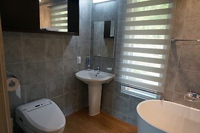 Moonlight Village Pension