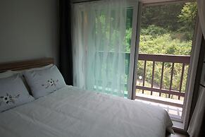 Moonlight Village Pension