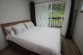 Moonlight Village Pension