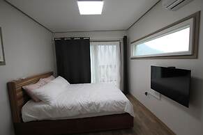 Moonlight Village Pension