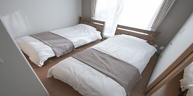 UCHI Living Stay Otaru Suitengu