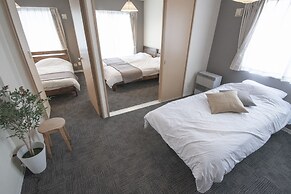 UCHI Living Stay Otaru Suitengu