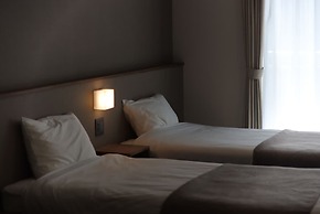 UCHI Living Stay Otaru Suitengu