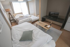 UCHI Living Stay Otaru Suitengu