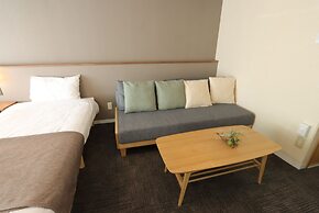 UCHI Living Stay Otaru Suitengu