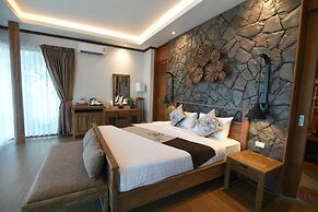 Victoria Cliff Nyaung Oo Phee Island