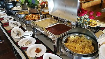 Victoria Cliff Nyaung Oo Phee Island