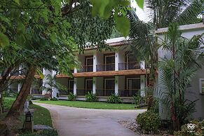 Victoria Cliff Nyaung Oo Phee Island