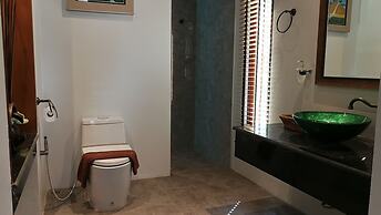 Victoria Cliff Nyaung Oo Phee Island