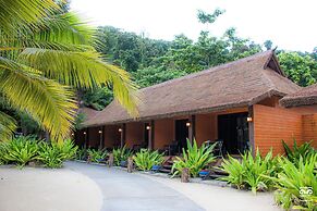 Victoria Cliff Nyaung Oo Phee Island