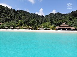 Victoria Cliff Nyaung Oo Phee Island