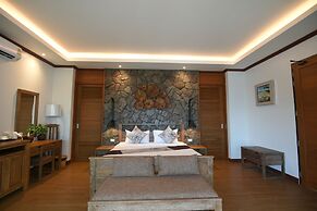 Victoria Cliff Nyaung Oo Phee Island