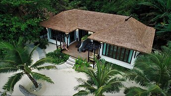 Victoria Cliff Nyaung Oo Phee Island