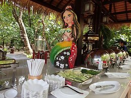 Victoria Cliff Nyaung Oo Phee Island